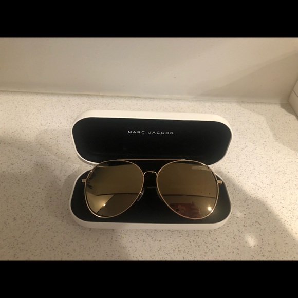 Marc Jacobs sunglasses - Picture 2 of 9